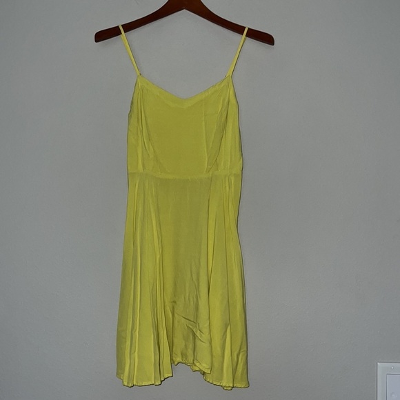 Old Navy Thin Strap mini dress yellow Small Petite - Picture 2 of 9
